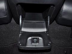 英菲尼迪QX80 2013款 5.6L 自动 4WD 7座