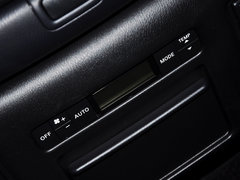 英菲尼迪QX80 2013款 5.6L 自动 4WD 7座