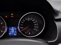 哈弗H6 2013款 运动版 1.5T 手动 两驱尊贵型 5座