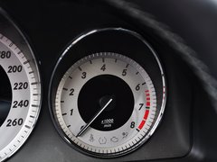 奔驰GLK 2013款 GLK300 3.0L 自动 四驱动感天窗型 5座