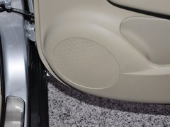 启辰D50 2013款 1.6L 手动 北斗导航版