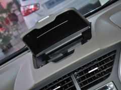 启辰D50 2013款 1.6L 手动 北斗导航版