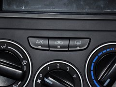 启辰D50 2013款 1.6L 手动 北斗导航版
