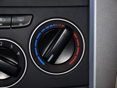 启辰D50 2013款 1.6L 手动 北斗导航版
