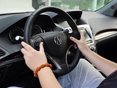 讴歌MDX 2014款 3.5L 精英版