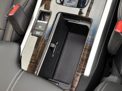 雅阁 2014款 2.4L EXN 豪华导航版