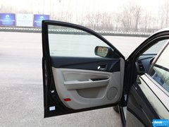 奔腾B50 2013款 1.8L 自动 尊贵型