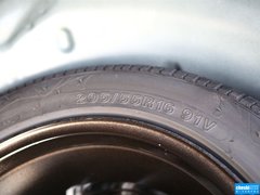 奔腾B50 2013款 1.8L 自动 尊贵型
