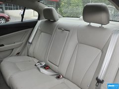 奔腾B50 2013款 1.8L 自动 尊贵型