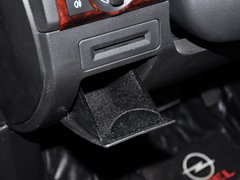 安德拉 2013款 2.4L 自动 两驱豪华版 5座