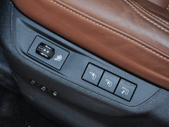 DS 5 2013款 1.6T 自动 尊享版 THP200
