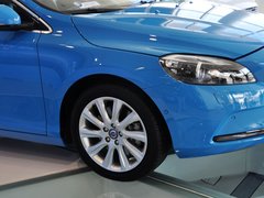 沃尔沃V40 2014款 2.0T 自动 智逸版