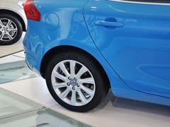沃尔沃V40 2014款 2.0T 自动 智逸版