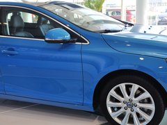 沃尔沃V40 2014款 2.0T 自动 智逸版