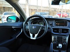 沃尔沃V40 2014款 2.0T 自动 智逸版