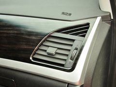 柯兰多 2014款 2.0L 手动 两驱 舒适导航版 5座