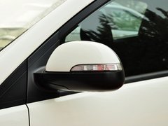 柯蘭多 2014款 2.0L 手動 兩驅 舒適導航版 5座