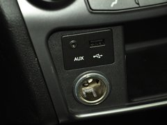 柯兰多 2014款 2.0L 自动 两驱精英导航版 5座
