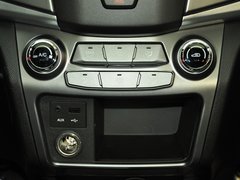 柯兰多 2014款 2.0L 自动 两驱精英导航版 5座