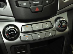 柯兰多 2014款 2.0L 自动 两驱精英导航版 5座