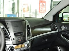 柯兰多 2014款 2.0L 自动 两驱豪华导航版 5座