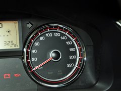 柯兰多 2014款 2.0L 自动 两驱豪华导航版 5座
