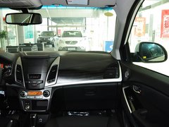 柯兰多 2014款 2.0L 自动 两驱豪华导航版 5座
