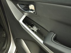 柯兰多 2014款 2.0L 自动 四驱豪华导航版 5座