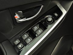 柯兰多 2014款 2.0L 自动 四驱豪华导航版 5座