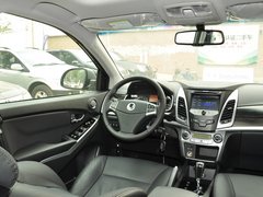 柯兰多 2014款 2.0L 自动 四驱豪华导航版 5座