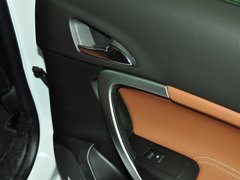 君威 2014款 2.0T 自动 GS纵情运动版