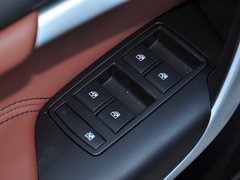 君威 2014款 2.0T 自动 GS豪情运动版