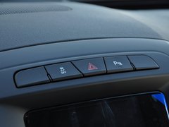 君威 2014款 2.0T 自动 GS豪情运动版