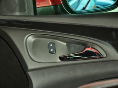 君威 2014款 2.4L 自动 SIDI豪华时尚型