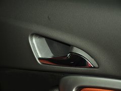 君威 2014款 2.4L 自动 SIDI豪华时尚型