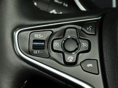 君威 2014款 2.4L 自动 SIDI豪华时尚型