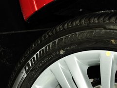 君威 2014款 2.4L 自动 SIDI豪华时尚型