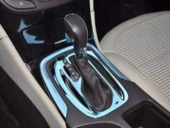 君威 2014款 2.0L 自动 领先时尚型