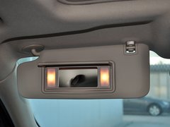 君威 2014款 2.0L 自动 领先时尚型