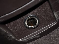 君威 2014款 2.0L 自动 领先时尚型