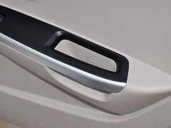 V3菱悦 2014款 1.5L 手动 旗舰版