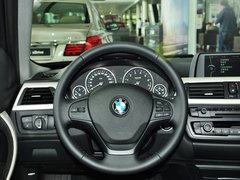 华晨宝马 320Li 方向盘整体