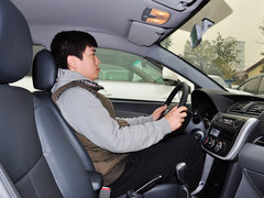 众泰Z300 2014款 1.5L 手动 豪华型