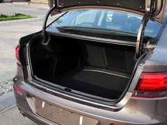 观致3 2014款 1.6T 自动 致悦型