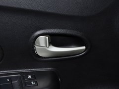 启辰R50X 2013款 1.6L 手动版