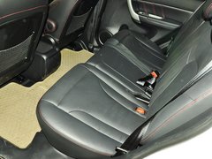 哈弗H6 2013款 升级版 2.4L 自动 两驱 尊贵型 5座