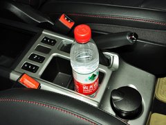哈弗H6 2013款 升级版 2.4L 自动 两驱 尊贵型 5座