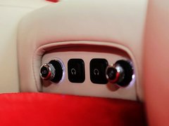 飞驰 2013款 6.0T 自动 W12 豪华版