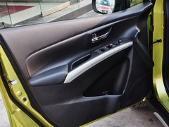 锋驭 2014款 1.6L CVT 精英型 5座
