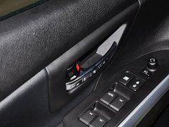 锋驭 2014款 1.6L CVT 精英型 5座